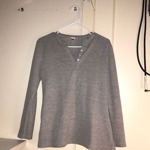 Heart shaped buttoned sweater